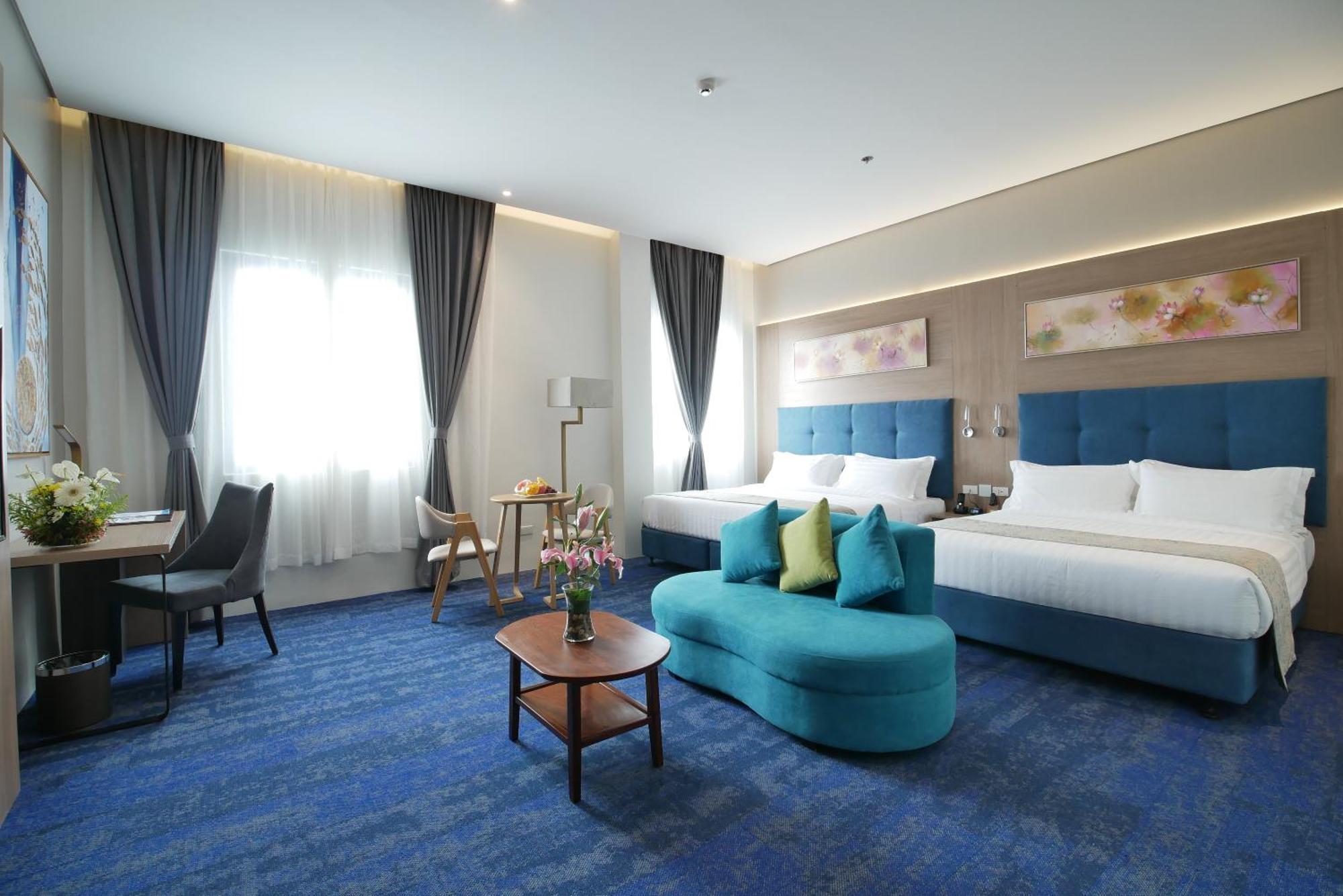 Blue Lotus Hotel Davao Bagian luar foto