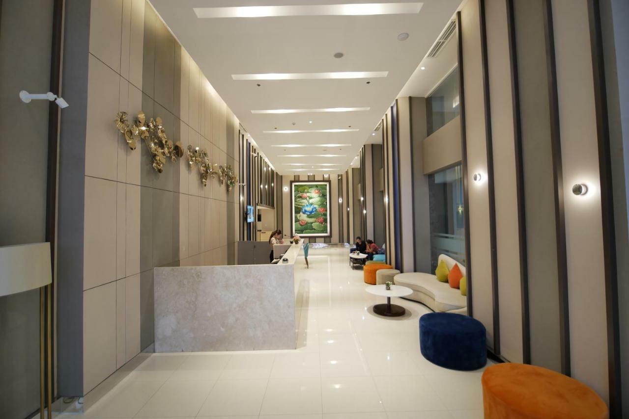 Blue Lotus Hotel Davao Bagian luar foto